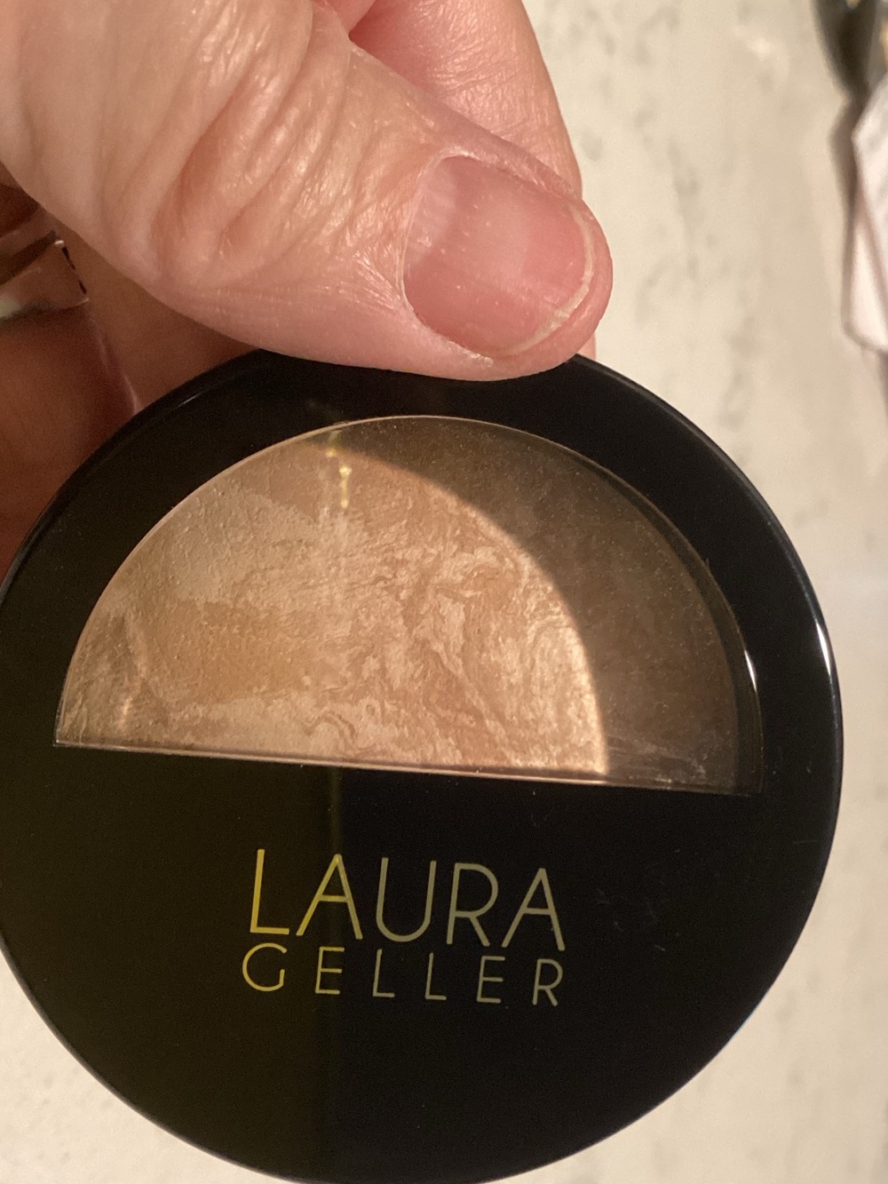 Laura Geller Highlighter Compact in Warm Gold